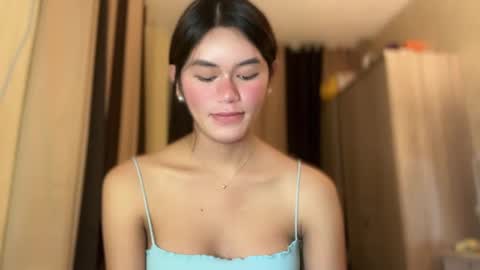 Kim online show from 12.21.24