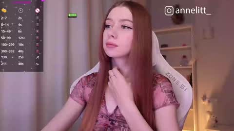 Snapshot of annelitt chatting on 12.23.24 annelitt online show from 12.23.24