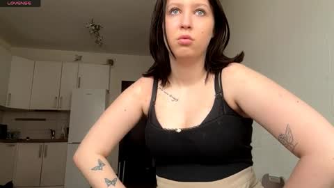 kira online show from 04.15.26