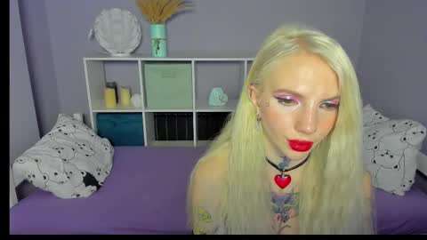 Annet online show from 02.14.25