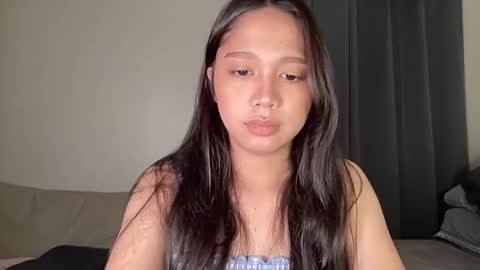 Annette 03 online show from 11.04.25