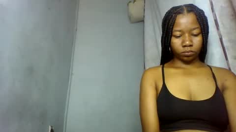 annick98 online show from 02.18.26