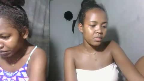 annick98 online show from 03.05.26