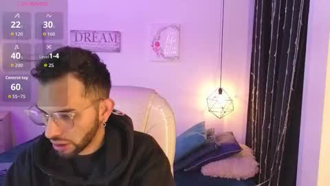 Annie And Ryan  online show from 02.15.26