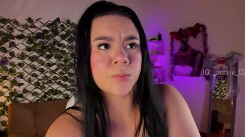 annie_barozzi online show from 12.26.24