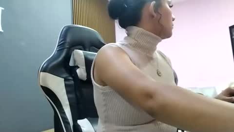 Ann online show from 12.20.25