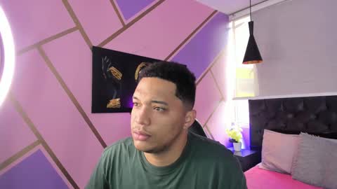 Annie lii online show from 09.15.25