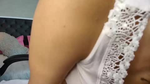 Annie lii online show from 09.30.25