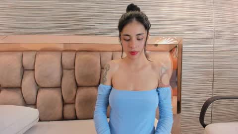 Snapshot of annie_shine_ chatting on 02.24.26 ANNIE online show from 02.24.26