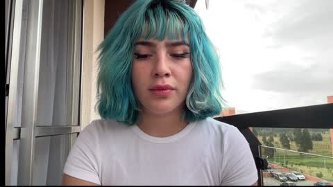 JEANNE no olvides seguirme dont forget follow me  uu online show from 02.03.25