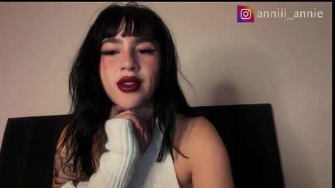 JEANNE no olvides seguirme dont forget follow me  uu online show from 12.17.25