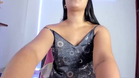 Annie online show from 01.10.26