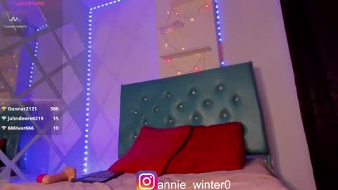 Annie online show from 03.03.25