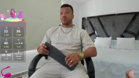 Annie and Stefan online show from 10.22.25