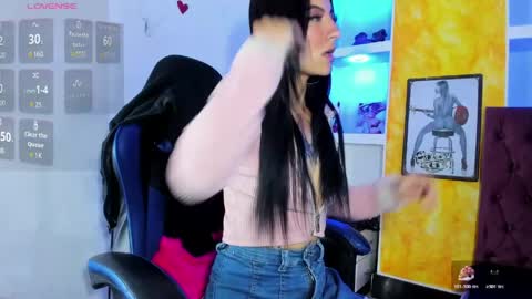 Anniee online show from 06.01.26
