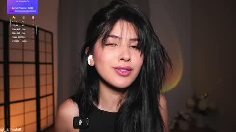 Snapshot of anniehillofficial_ chatting on 05.01.26 anniehillofficial_ online show from 05.01.26