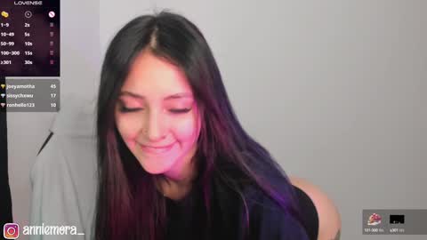 Annie online show from 01.15.25