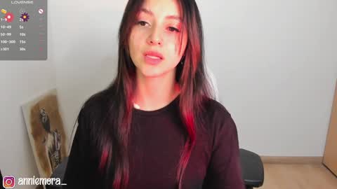 Annie online show from 02.01.25