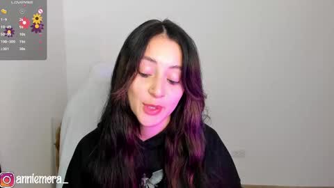 Annie online show from 02.23.25