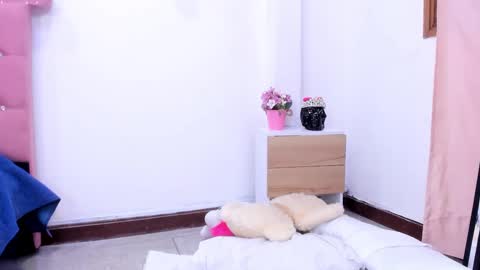 Annie online show from 02.08.25