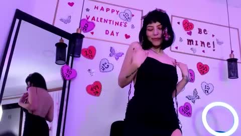 Annie online show from 02.14.25