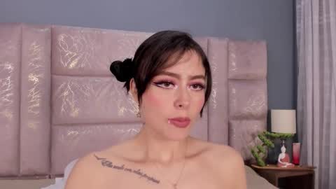 Annie online show from 10.11.25