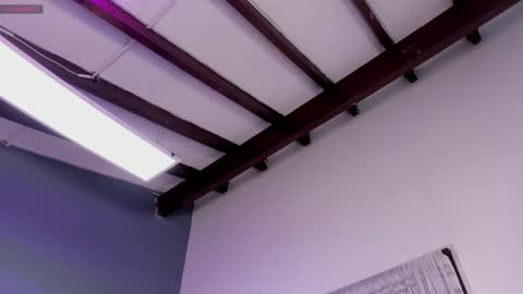 Annie online show from 11.24.25