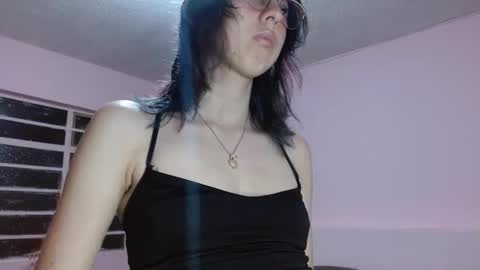 Annie Sparkle online show from 10.29.25