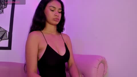 Annie Evans  online show from 02.14.25