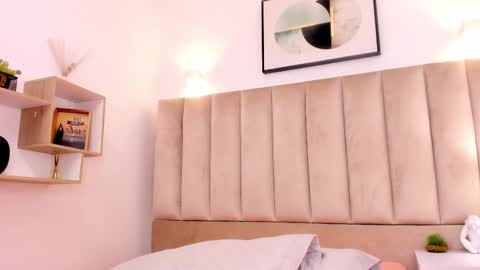 Annie Queen online show from 02.27.25