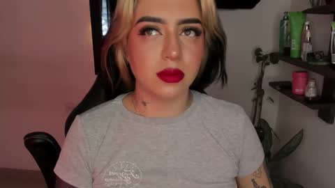 Annika online show from 12.22.25