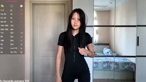 Snapshot of annrosy chatting on 07.18.26 Hello my name is Kate online show from 07.18.26
