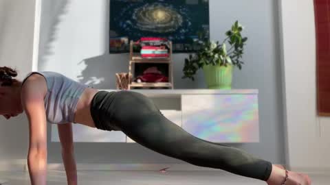 N  antics online show from 09.13.25