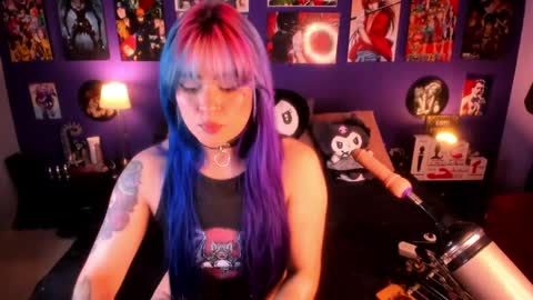      Paty     online show from 02.18.25