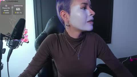 Anny online show from 11.23.25