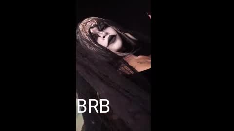 Anny online show from 12.15.25