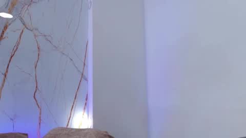 Anny online show from 10.26.25