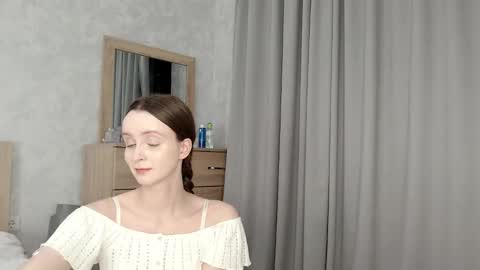 Snapshot of anny_meow chatting on 10.25.25 Ann My current schedule is below online show from 10.25.25