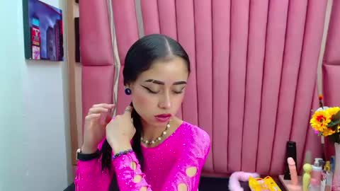 Snapshot of anny_swet chatting on 01.15.25 Anny online show from 01.15.25