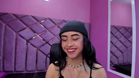 Snapshot of anny_swet chatting on 10.06.25 Anny online show from 10.06.25