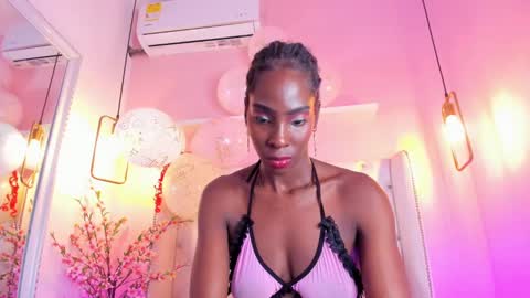 Anny  online show from 01.26.25