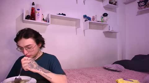 anny harris online show from 11.18.25