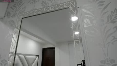 Anny online show from 06.03.26