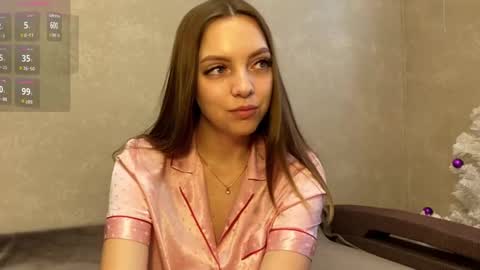 Snapshot of annyislovely chatting on 01.23.25 annyislovely online show from 01.23.25