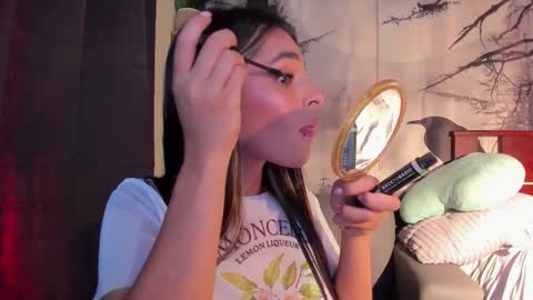 Annyluna online show from 12.15.25