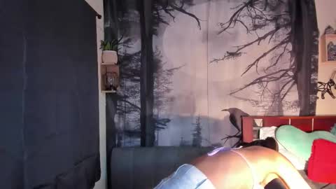 Annyluna online show from 12.20.25