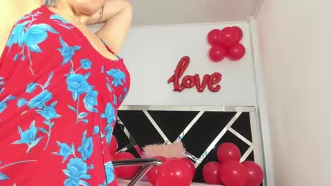 Anny online show from 02.14.25