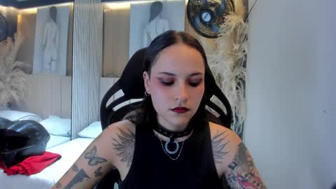 AnnyT online show from 04.02.26