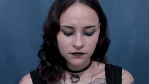 AnnyT online show from 04.14.26