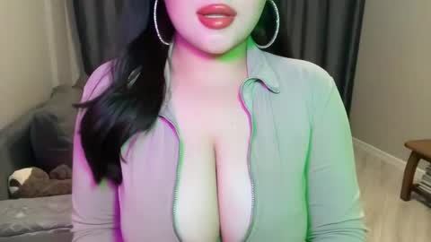 Snapshot of anora_sunny chatting on 06.09.26 Any online show from 06.09.26